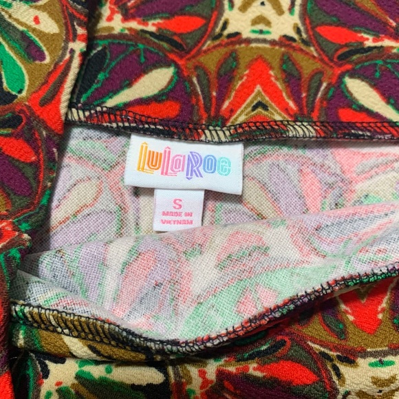 LuLaroe Cassie pencil skirt - Picture 3 of 4